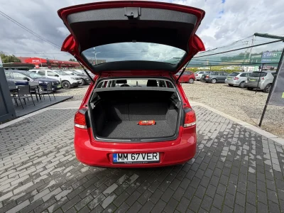 Volkswagen Golf 1.4 BENZINA
