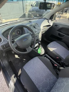 Ford Focus 1.3 BENZINA