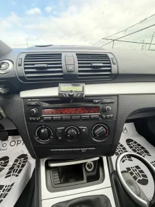 BMW Seria 1 2.0 DIESEL