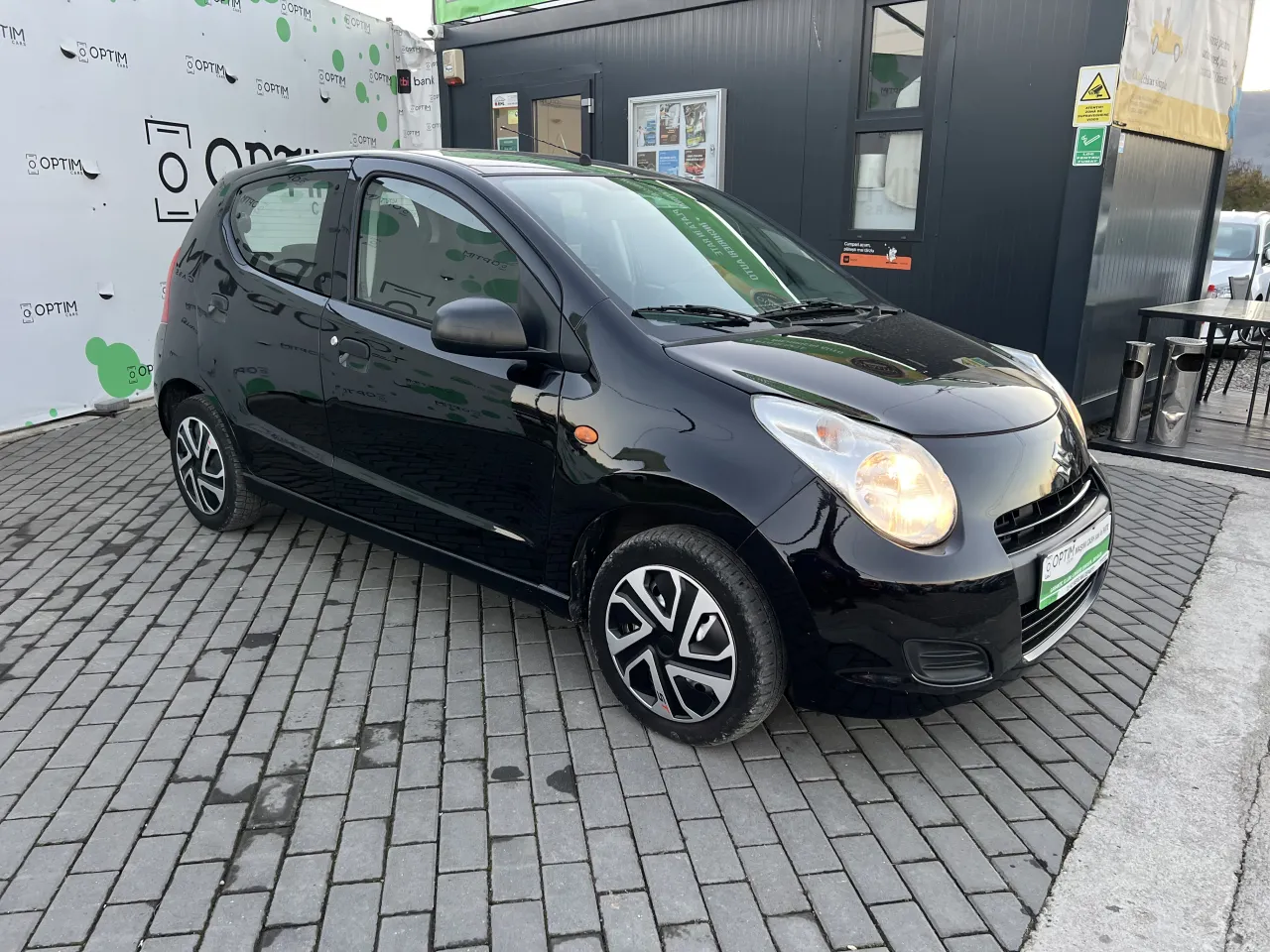 Suzuki Alto for rent
